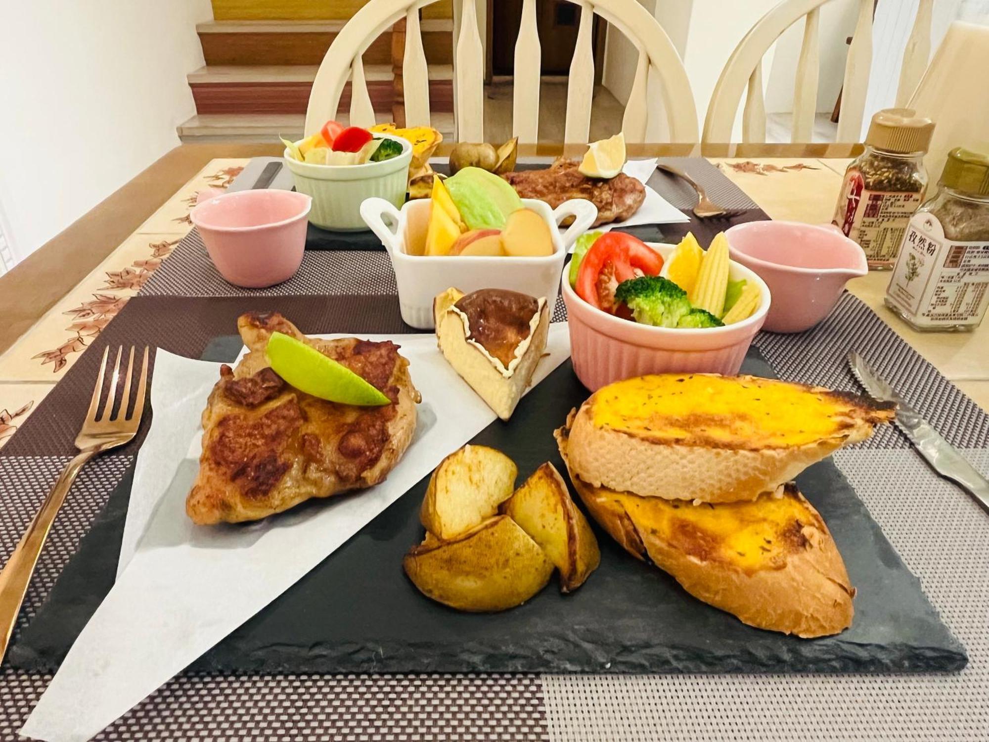 Honey B&B Hualien Buitenkant foto